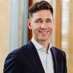 Edvīns Elferts, datu,  mākslīgā intelekta un jaunāko tehnoloģiju centra  KPMG Lighthouse vecākais projektu vadītājs Latvijā