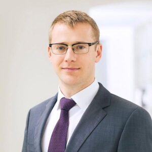 Toms Šulmanis ZAB COBALT partneris, zvērināts advokāts