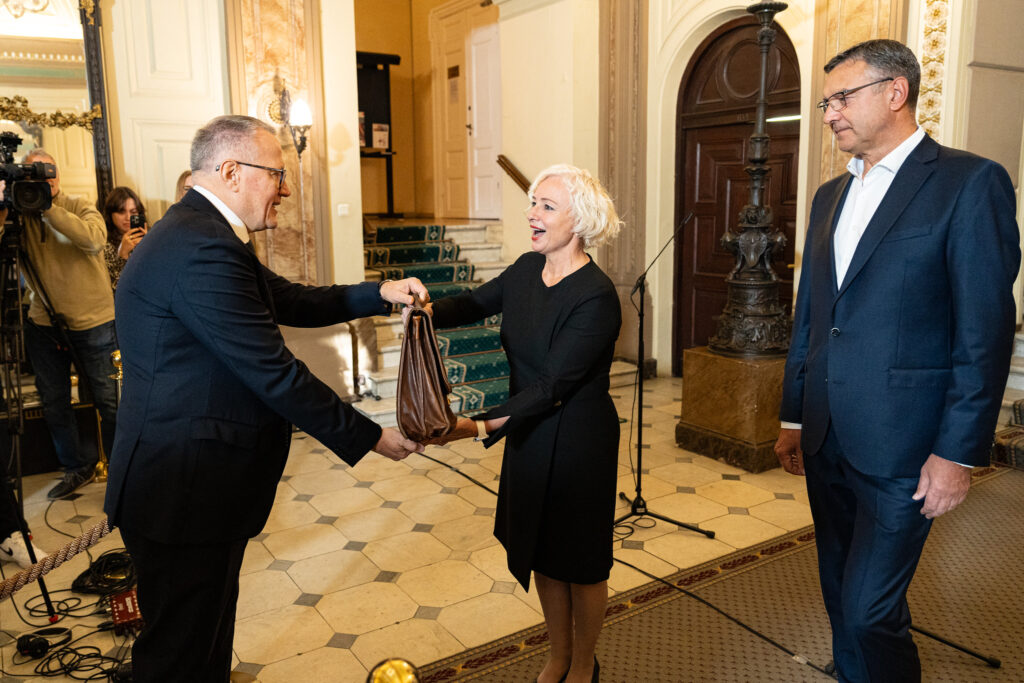 Budzeta portfelis Saeima